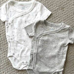Cloud Island White and Gray Baby Bodysuit Set
